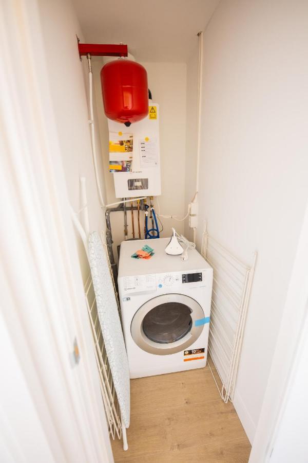 Happily 2 Bedroom Serviced Apartment 75M2 -Nb306H- Róterdam Exterior foto